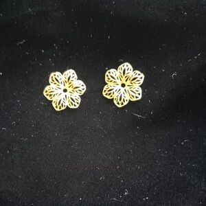 Elegant Gold Flower Earring jackets to